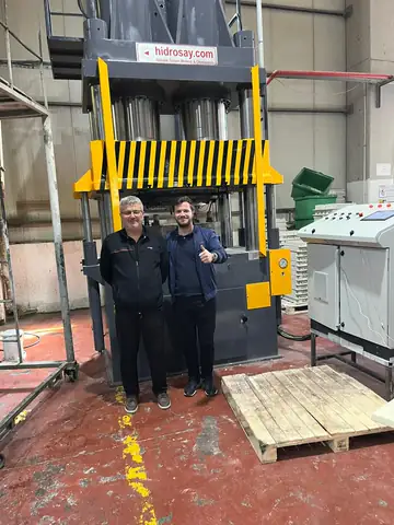 With our guests at the workshop